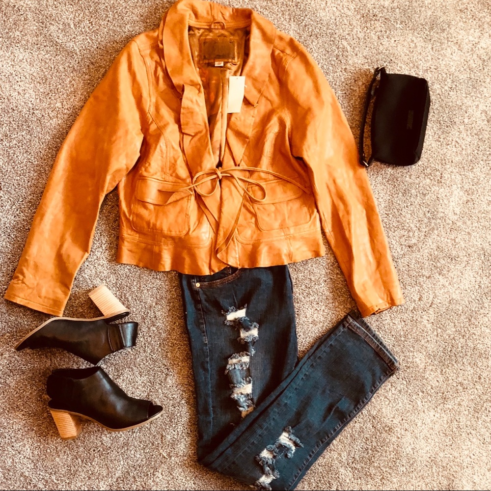 Ruffled Short Leather Jacket